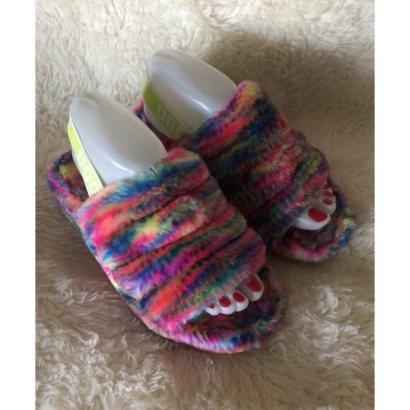 UGG Fluff Yeah Pixelate Slide Faux Fur Slippers Sandals Size US 6 EU 38 1129072K - Picture 1 of 8